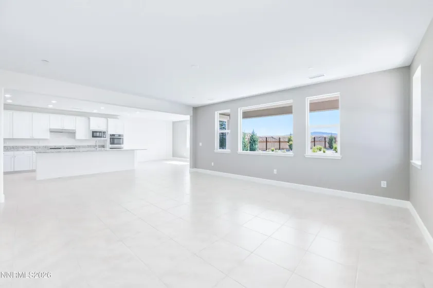 6752 Pilot Peak, Sparks, Nevada 89436, 4 Bedrooms Bedrooms, ,3 BathroomsBathrooms,Residential,Residential,Pilot Peak,0,260009264