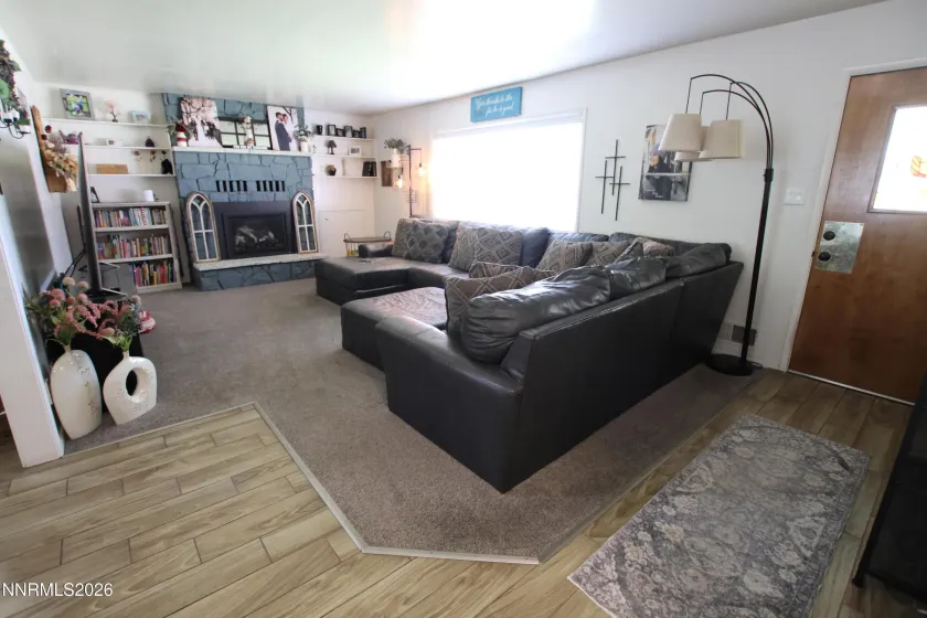 103 California, Yerington, Nevada 89447, 3 Bedrooms Bedrooms, ,2 BathroomsBathrooms,Residential,Residential,California,0,260009268
