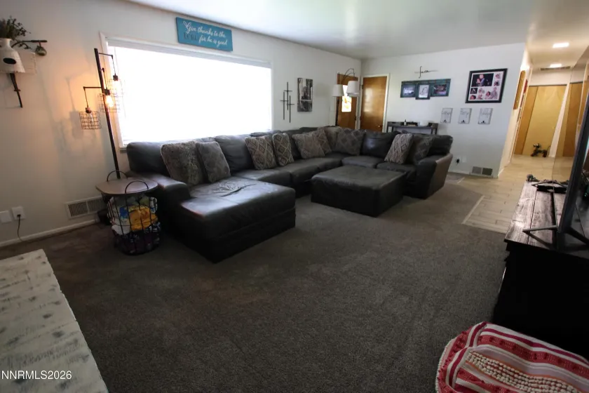 103 California, Yerington, Nevada 89447, 3 Bedrooms Bedrooms, ,2 BathroomsBathrooms,Residential,Residential,California,0,260009268