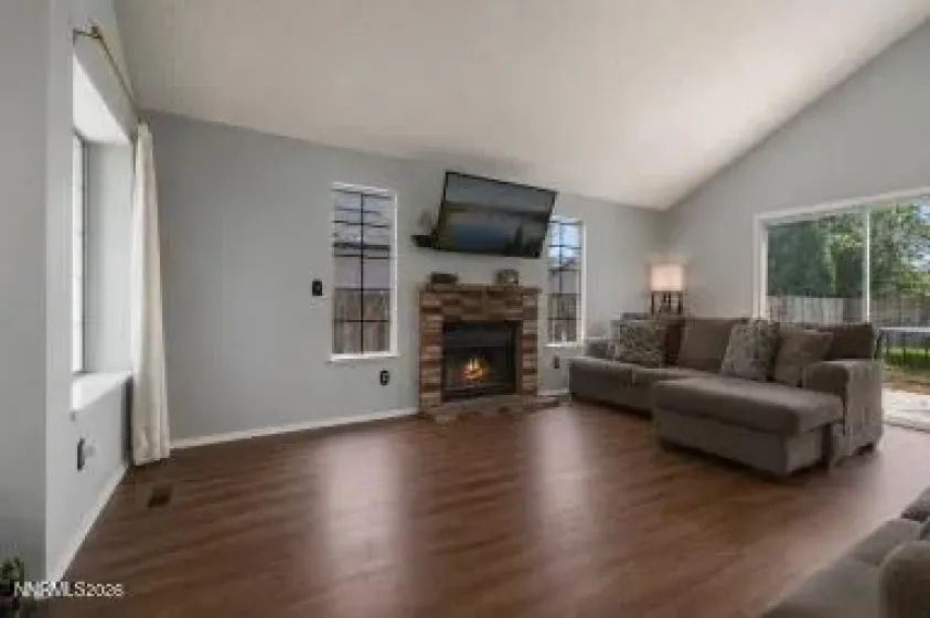 2720 Pajaro, Reno, Nevada 89502, 3 Bedrooms Bedrooms, ,3 BathroomsBathrooms,Residential,Residential,Pajaro,0,260009270