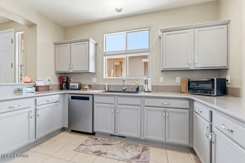 1461 Palermo, Sparks, Nevada 89434, 2 Bedrooms Bedrooms, ,2 BathroomsBathrooms,Residential,Residential,Palermo,0,260009275