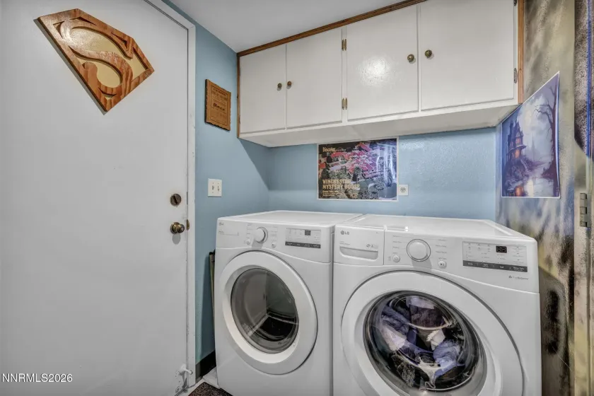 1286 Highgate, Sparks, Nevada 89434, 2 Bedrooms Bedrooms, ,3 BathroomsBathrooms,Residential,Residential,Highgate,0,260004678