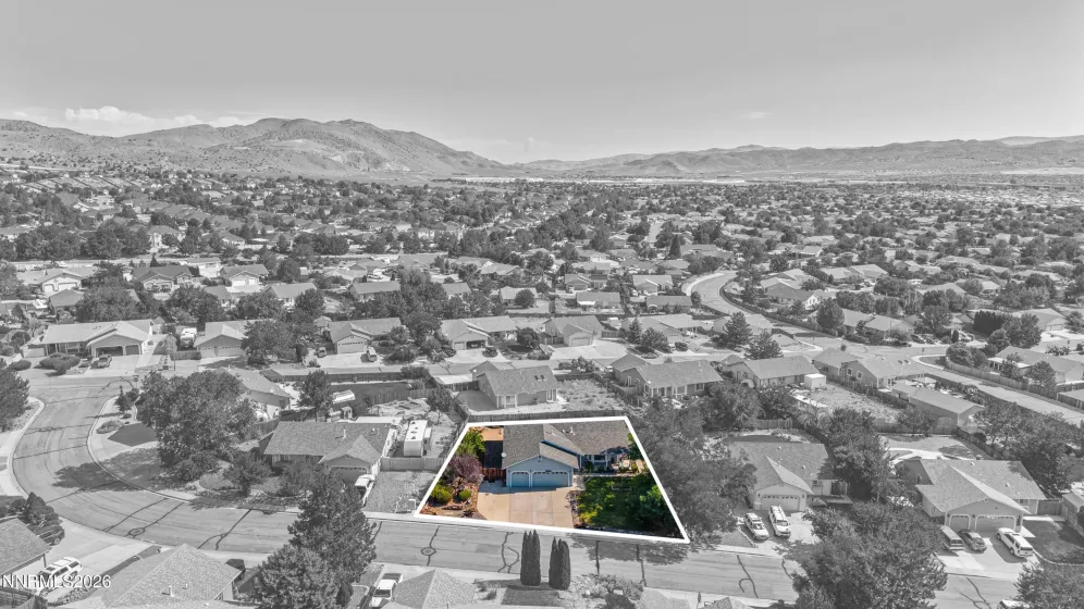 1347 Whooping Crane, Sparks, Nevada 89441, 3 Bedrooms Bedrooms, ,2 BathroomsBathrooms,Residential,Residential,Whooping Crane,0,260009281