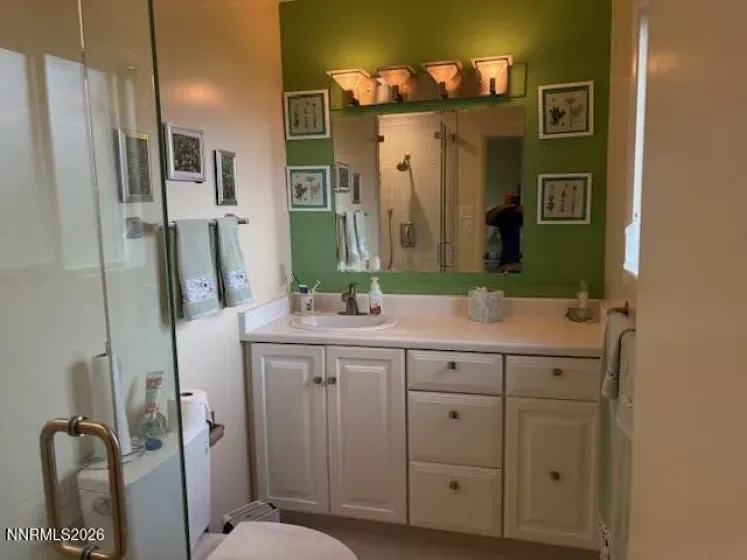 605 Ivy, Carson City, Nevada 89703, 3 Bedrooms Bedrooms, ,2 BathroomsBathrooms,Residential,Residential,Ivy,0,260009282