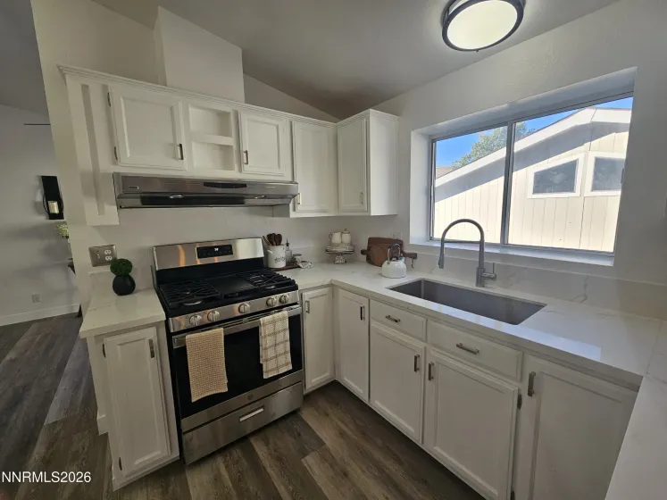 55 Cour De La Cedrant, Sparks, Nevada 89434, 3 Bedrooms Bedrooms, ,2 BathroomsBathrooms,Residential,Residential,Cour De La Cedrant,0,260009290