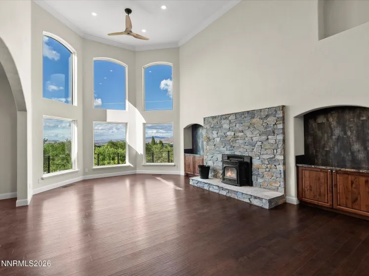 4040 Odile, Reno, Nevada 89511, 7 Bedrooms Bedrooms, ,7 BathroomsBathrooms,Residential,Residential,Odile,0,260009296