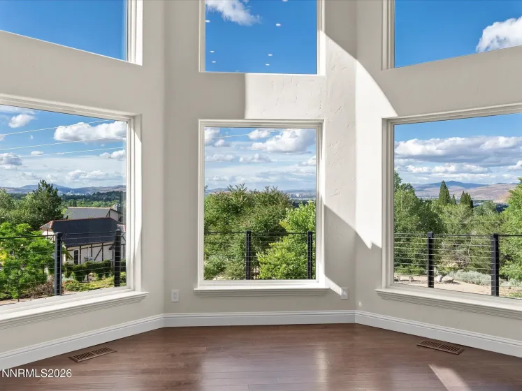 4040 Odile, Reno, Nevada 89511, 7 Bedrooms Bedrooms, ,7 BathroomsBathrooms,Residential,Residential,Odile,0,260009296