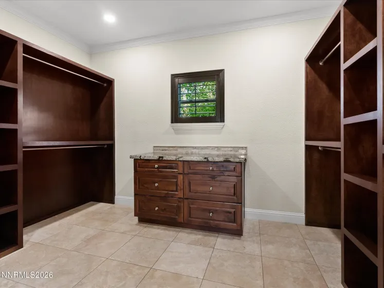 4040 Odile, Reno, Nevada 89511, 7 Bedrooms Bedrooms, ,7 BathroomsBathrooms,Residential,Residential,Odile,0,260009296