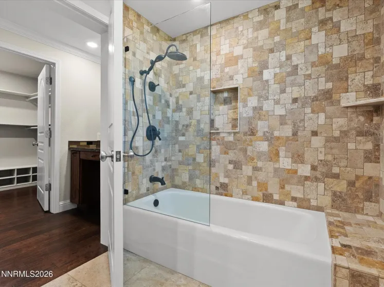4040 Odile, Reno, Nevada 89511, 7 Bedrooms Bedrooms, ,7 BathroomsBathrooms,Residential,Residential,Odile,0,260009296