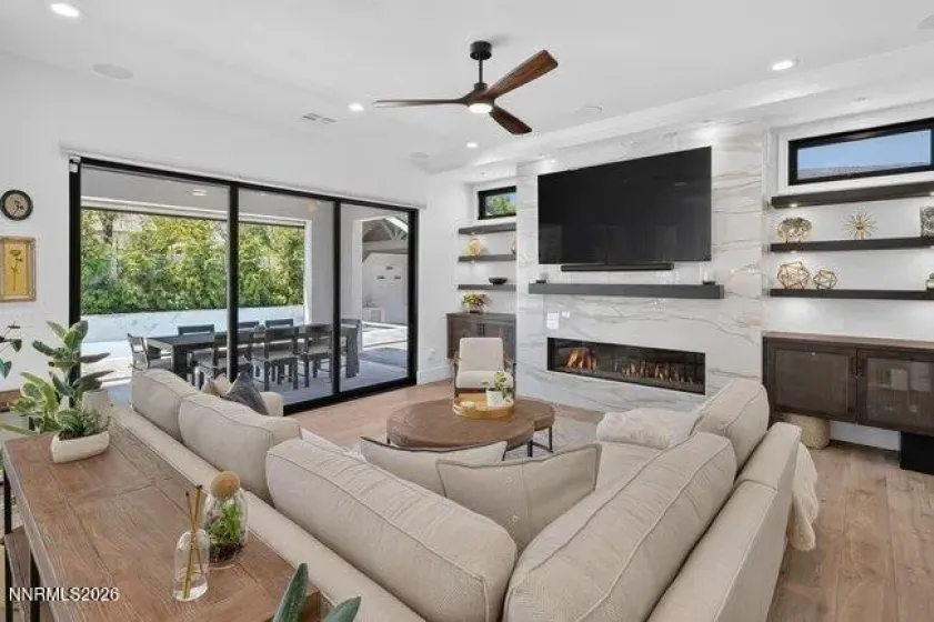 210 Criollo, Reno, Nevada 89511, 5 Bedrooms Bedrooms, ,6 BathroomsBathrooms,Residential,Residential,Criollo,0,260009297
