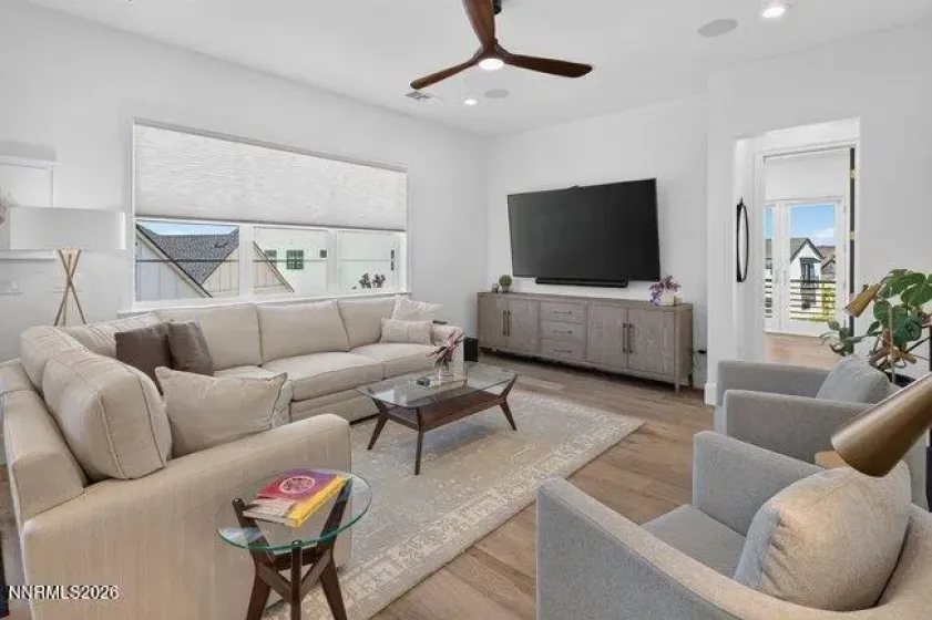 210 Criollo, Reno, Nevada 89511, 5 Bedrooms Bedrooms, ,6 BathroomsBathrooms,Residential,Residential,Criollo,0,260009297