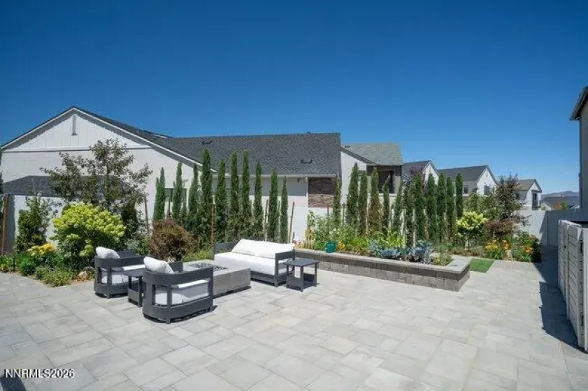 210 Criollo, Reno, Nevada 89511, 5 Bedrooms Bedrooms, ,6 BathroomsBathrooms,Residential,Residential,Criollo,0,260009297