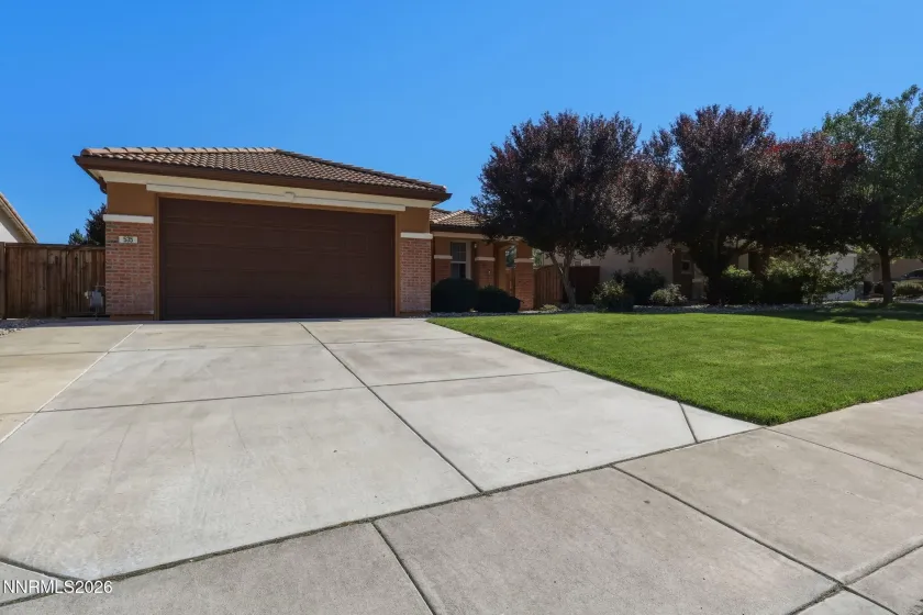 535 Pesaro, Reno, Nevada 89521, 3 Bedrooms Bedrooms, ,2 BathroomsBathrooms,Residential,Residential,Pesaro,0,260008575