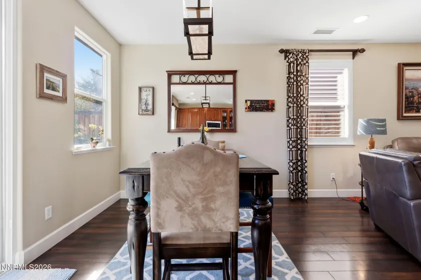 535 Pesaro, Reno, Nevada 89521, 3 Bedrooms Bedrooms, ,2 BathroomsBathrooms,Residential,Residential,Pesaro,0,260008575