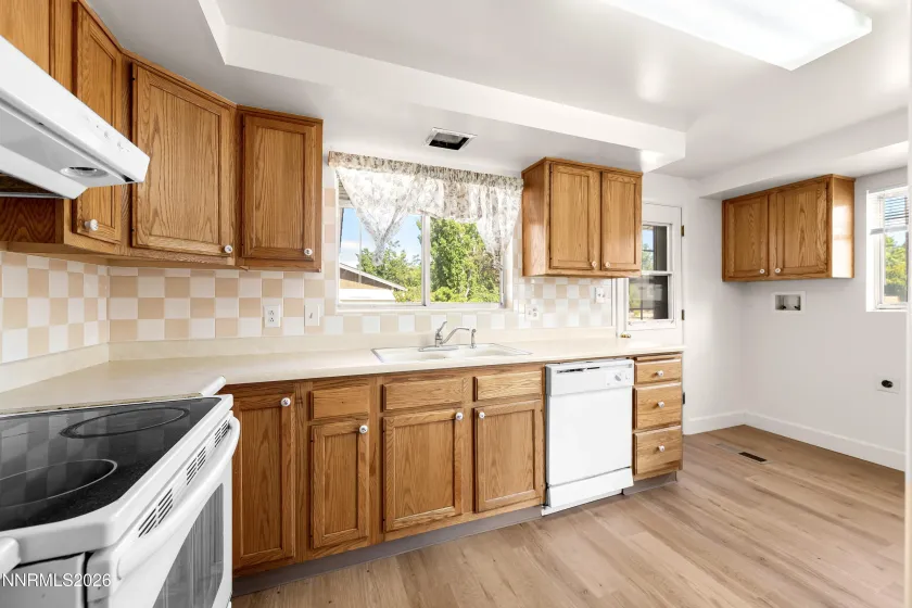2501 Trentham, Reno, Nevada 89509, 3 Bedrooms Bedrooms, ,2 BathroomsBathrooms,Residential,Residential,Trentham,0,260008392