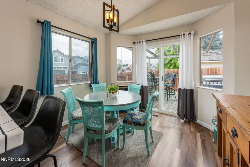 1717 Bluehaven, Sparks, Nevada 89434, 3 Bedrooms Bedrooms, ,2 BathroomsBathrooms,Residential,Residential,Bluehaven,0,260009286