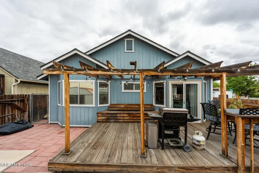 1717 Bluehaven, Sparks, Nevada 89434, 3 Bedrooms Bedrooms, ,2 BathroomsBathrooms,Residential,Residential,Bluehaven,0,260009286