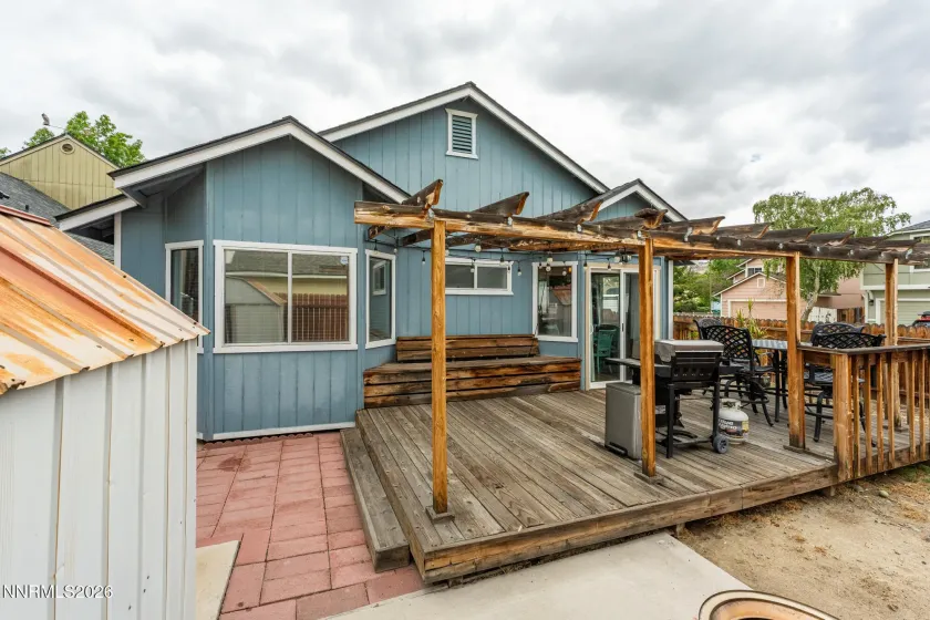 1717 Bluehaven, Sparks, Nevada 89434, 3 Bedrooms Bedrooms, ,2 BathroomsBathrooms,Residential,Residential,Bluehaven,0,260009286