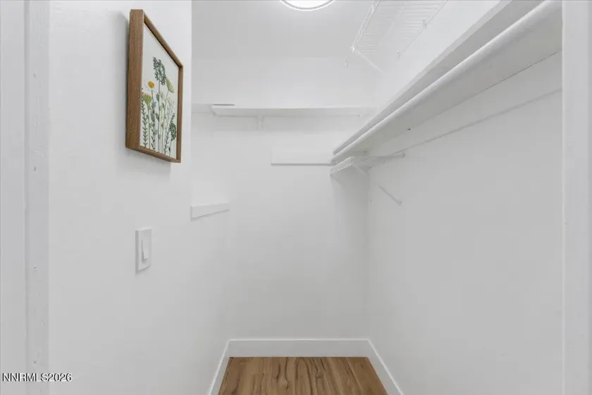 4951 Neil, Reno, Nevada 89502, 2 Bedrooms Bedrooms, ,1 BathroomBathrooms,Residential,Residential,Neil,0,260009298