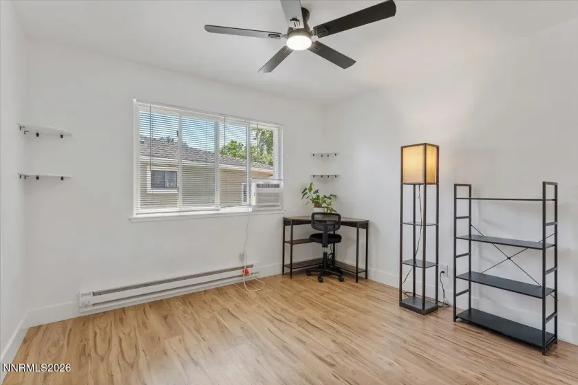 4951 Neil, Reno, Nevada 89502, 2 Bedrooms Bedrooms, ,1 BathroomBathrooms,Residential,Residential,Neil,0,260009298