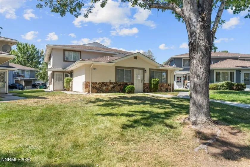 4951 Neil, Reno, Nevada 89502, 2 Bedrooms Bedrooms, ,1 BathroomBathrooms,Residential,Residential,Neil,0,260009298
