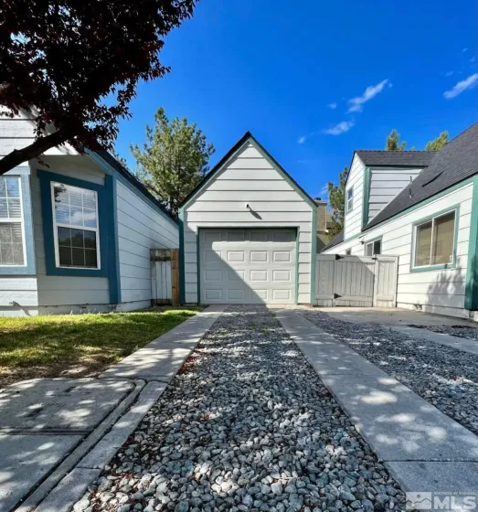 2602 Betsy, Sparks, Nevada 89431, 3 Bedrooms Bedrooms, ,2 BathroomsBathrooms,Residential,Residential,Betsy,0,260009299