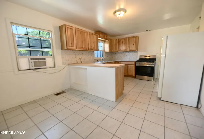 1630 Elmhurst, Lovelock, Nevada 89419, 3 Bedrooms Bedrooms, ,2 BathroomsBathrooms,Residential,Residential,Elmhurst,0,260009300