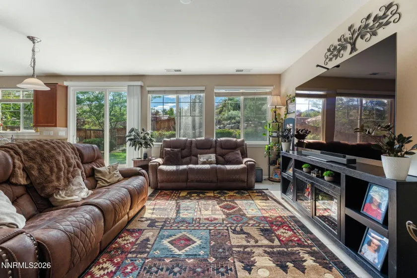 2605 Peavine Creek, Reno, Nevada 89523, 3 Bedrooms Bedrooms, ,3 BathroomsBathrooms,Residential,Residential,Peavine Creek,0,260009303
