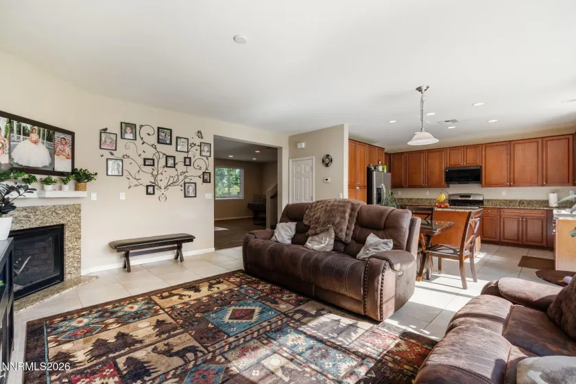 2605 Peavine Creek, Reno, Nevada 89523, 3 Bedrooms Bedrooms, ,3 BathroomsBathrooms,Residential,Residential,Peavine Creek,0,260009303