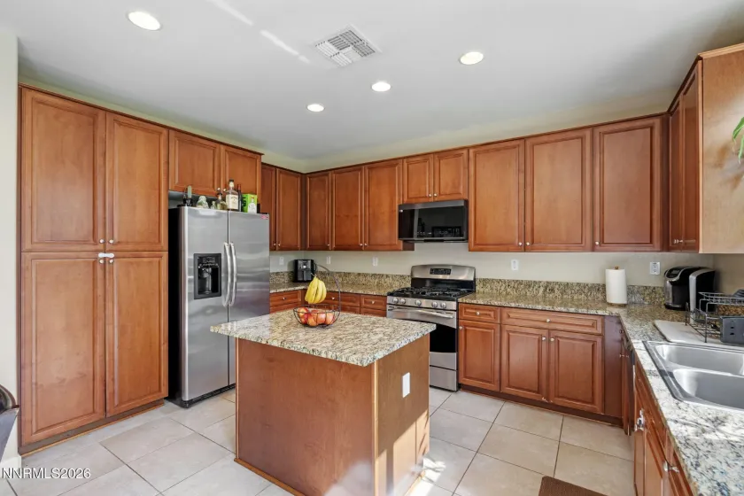 2605 Peavine Creek, Reno, Nevada 89523, 3 Bedrooms Bedrooms, ,3 BathroomsBathrooms,Residential,Residential,Peavine Creek,0,260009303