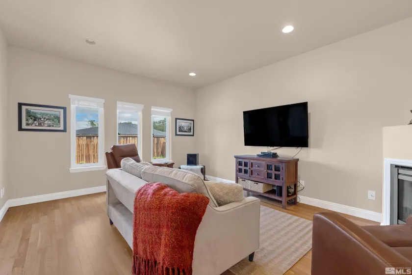 785 Sarcinella, Reno, Nevada 89509, 2 Bedrooms Bedrooms, ,2 BathroomsBathrooms,Residential,Residential,Sarcinella,0,260009307