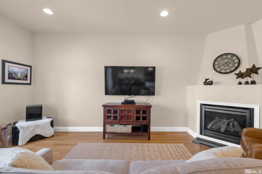 785 Sarcinella, Reno, Nevada 89509, 2 Bedrooms Bedrooms, ,2 BathroomsBathrooms,Residential,Residential,Sarcinella,0,260009307