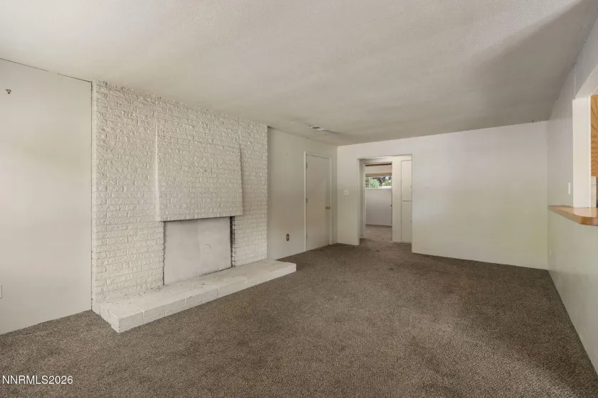 405 Mary, Carson City, Nevada 89703, 3 Bedrooms Bedrooms, ,2 BathroomsBathrooms,Residential,Residential,Mary,0,260009310