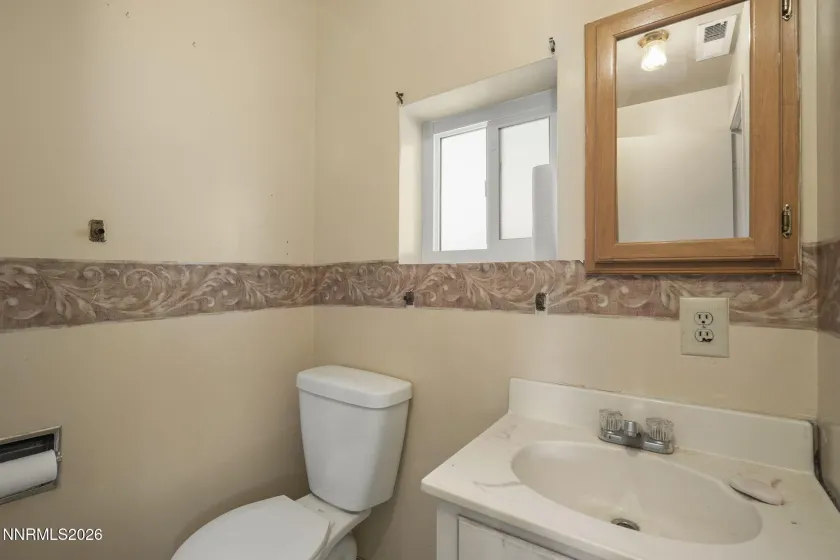 405 Mary, Carson City, Nevada 89703, 3 Bedrooms Bedrooms, ,2 BathroomsBathrooms,Residential,Residential,Mary,0,260009310