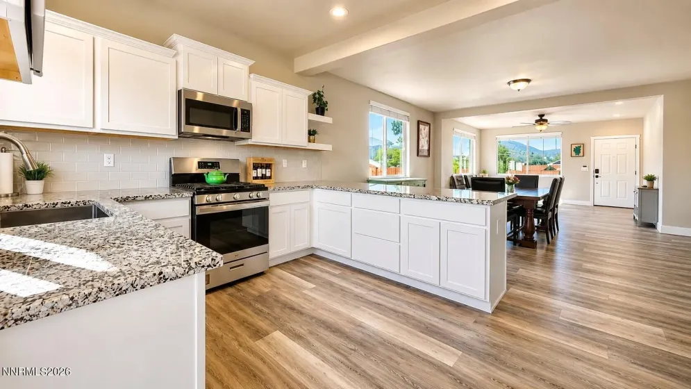 17848 Davis Meadow, Reno, Nevada 89508, 3 Bedrooms Bedrooms, ,2 BathroomsBathrooms,Residential,Residential,Davis Meadow,0,260009315