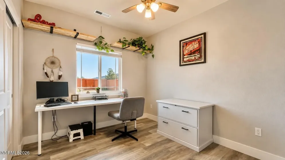 17848 Davis Meadow, Reno, Nevada 89508, 3 Bedrooms Bedrooms, ,2 BathroomsBathrooms,Residential,Residential,Davis Meadow,0,260009315