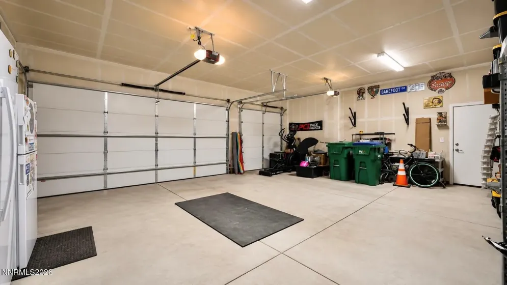 17848 Davis Meadow, Reno, Nevada 89508, 3 Bedrooms Bedrooms, ,2 BathroomsBathrooms,Residential,Residential,Davis Meadow,0,260009315