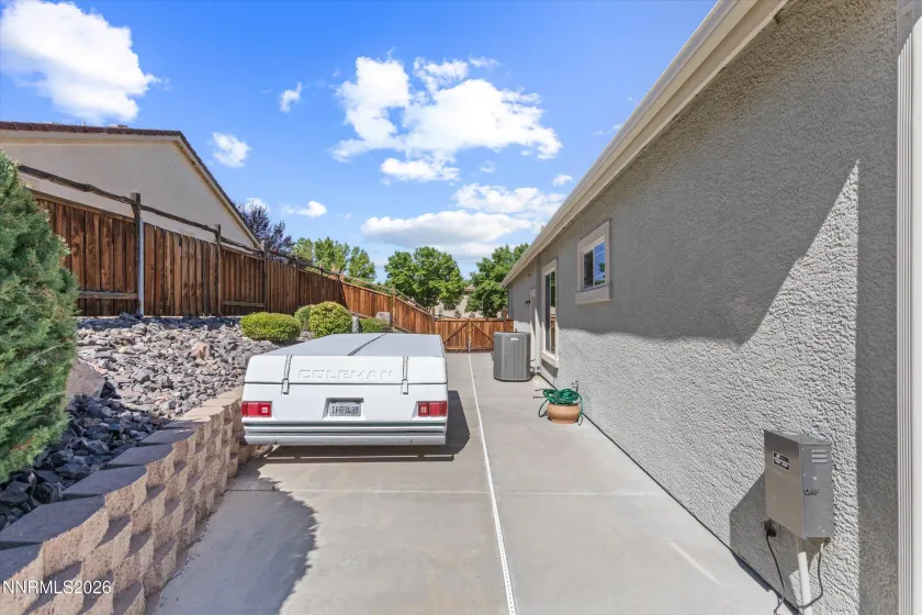 6170 Axis, Sparks, Nevada 89436, 4 Bedrooms Bedrooms, ,2 BathroomsBathrooms,Residential,Residential,Axis,0,260009318