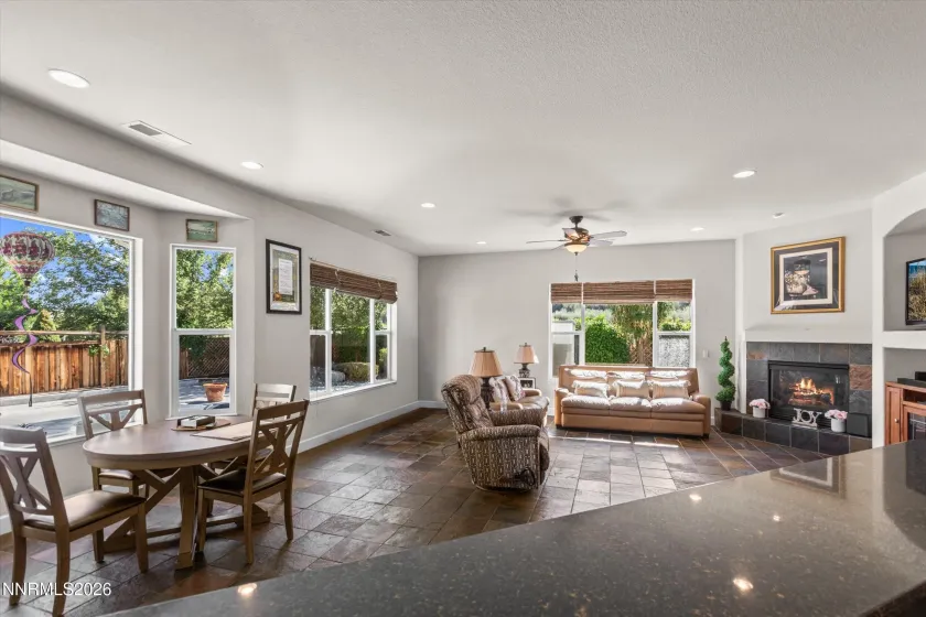 6170 Axis, Sparks, Nevada 89436, 4 Bedrooms Bedrooms, ,2 BathroomsBathrooms,Residential,Residential,Axis,0,260009318