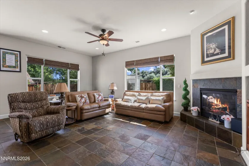 6170 Axis, Sparks, Nevada 89436, 4 Bedrooms Bedrooms, ,2 BathroomsBathrooms,Residential,Residential,Axis,0,260009318