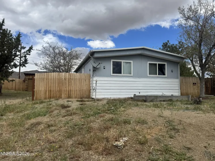6305 Blackwood, Sun Valley, Nevada 89433, 2 Bedrooms Bedrooms, ,2 BathroomsBathrooms,Residential,Residential,Blackwood,0,260004323