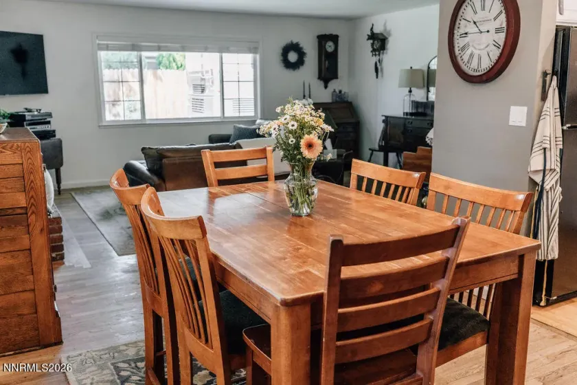 2395 Lexington, Sparks, Nevada 89431, 3 Bedrooms Bedrooms, ,2 BathroomsBathrooms,Residential,Residential,Lexington,0,260009301