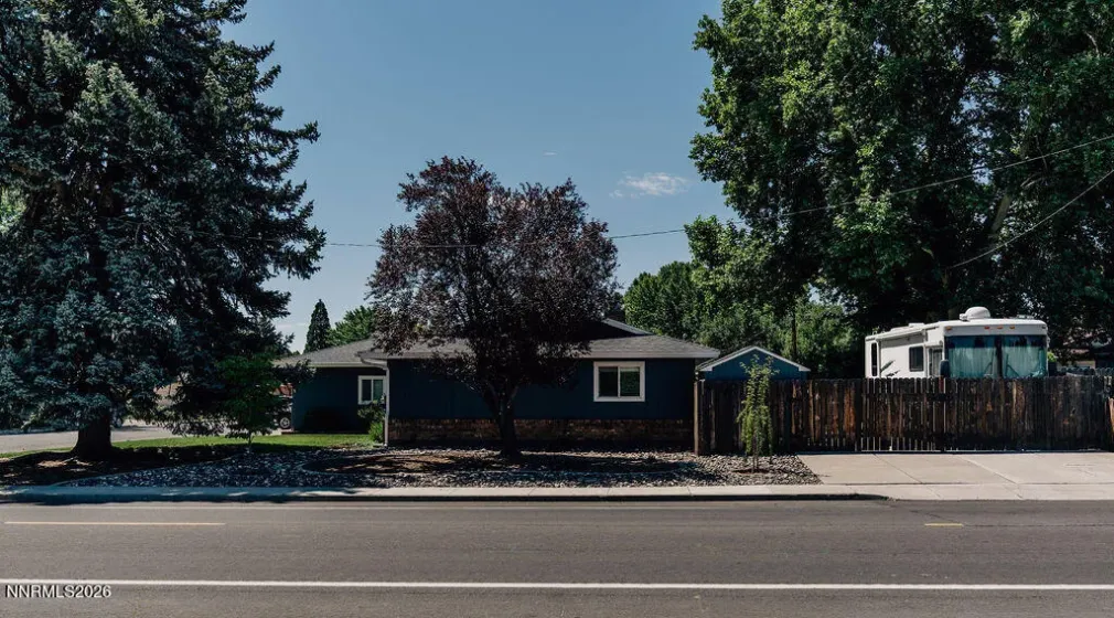 2395 Lexington, Sparks, Nevada 89431, 3 Bedrooms Bedrooms, ,2 BathroomsBathrooms,Residential,Residential,Lexington,0,260009301