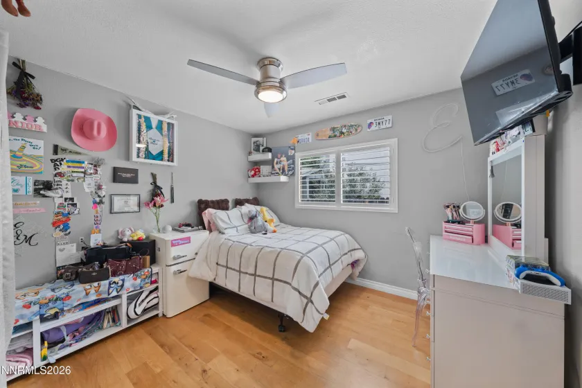 1st bedroom