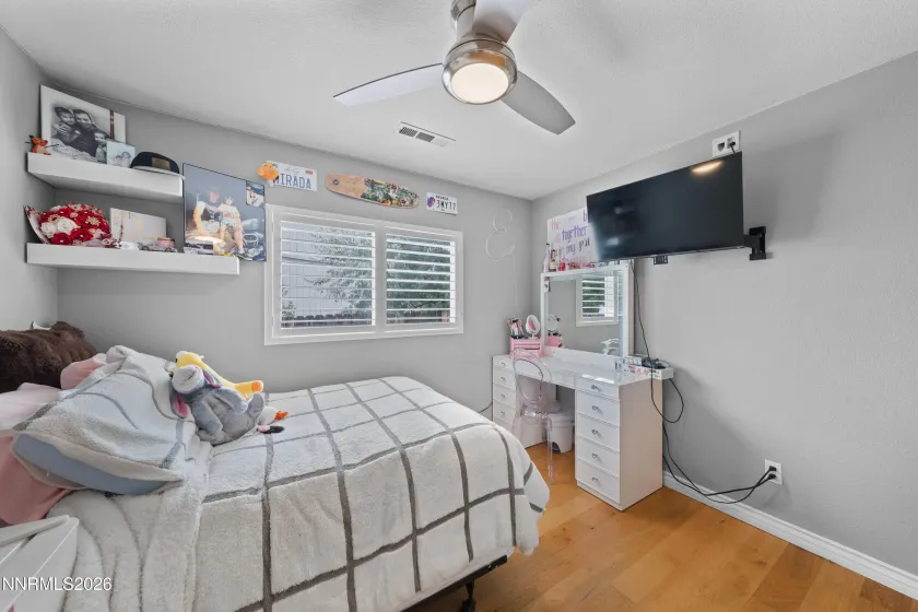 1st bedroom