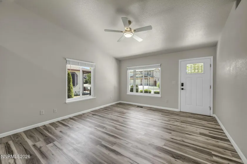 18277 Dustin, Reno, Nevada 89508, 3 Bedrooms Bedrooms, ,2 BathroomsBathrooms,Residential,Residential,Dustin,0,260009320
