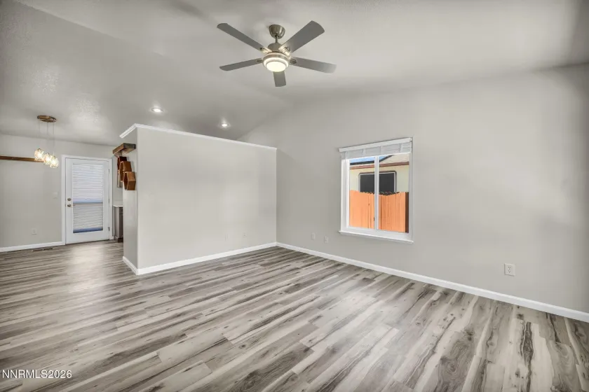 18277 Dustin, Reno, Nevada 89508, 3 Bedrooms Bedrooms, ,2 BathroomsBathrooms,Residential,Residential,Dustin,0,260009320