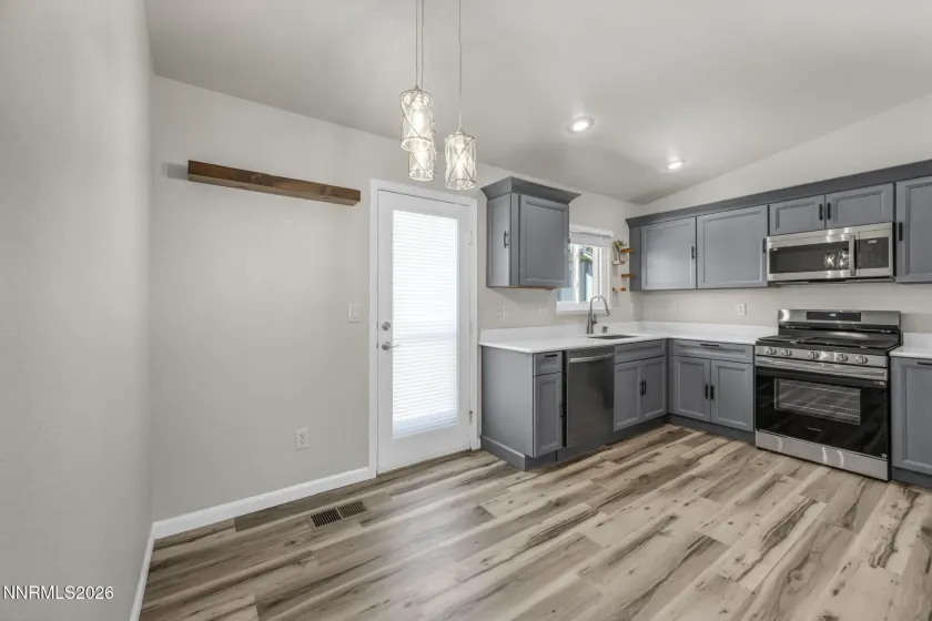 18277 Dustin, Reno, Nevada 89508, 3 Bedrooms Bedrooms, ,2 BathroomsBathrooms,Residential,Residential,Dustin,0,260009320