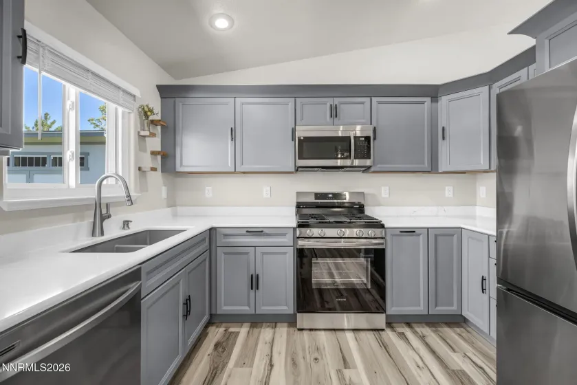 18277 Dustin, Reno, Nevada 89508, 3 Bedrooms Bedrooms, ,2 BathroomsBathrooms,Residential,Residential,Dustin,0,260009320