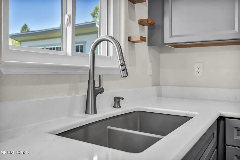18277 Dustin, Reno, Nevada 89508, 3 Bedrooms Bedrooms, ,2 BathroomsBathrooms,Residential,Residential,Dustin,0,260009320
